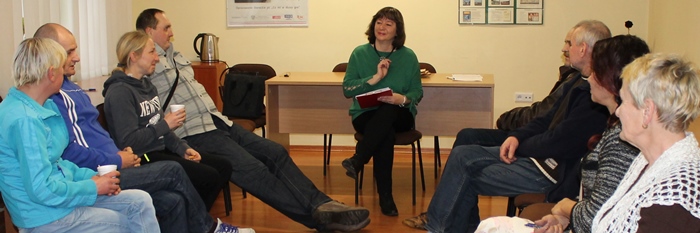 Zdjęcie międzysektorowego spotkania integracyjnego z uczestnikami projektu.